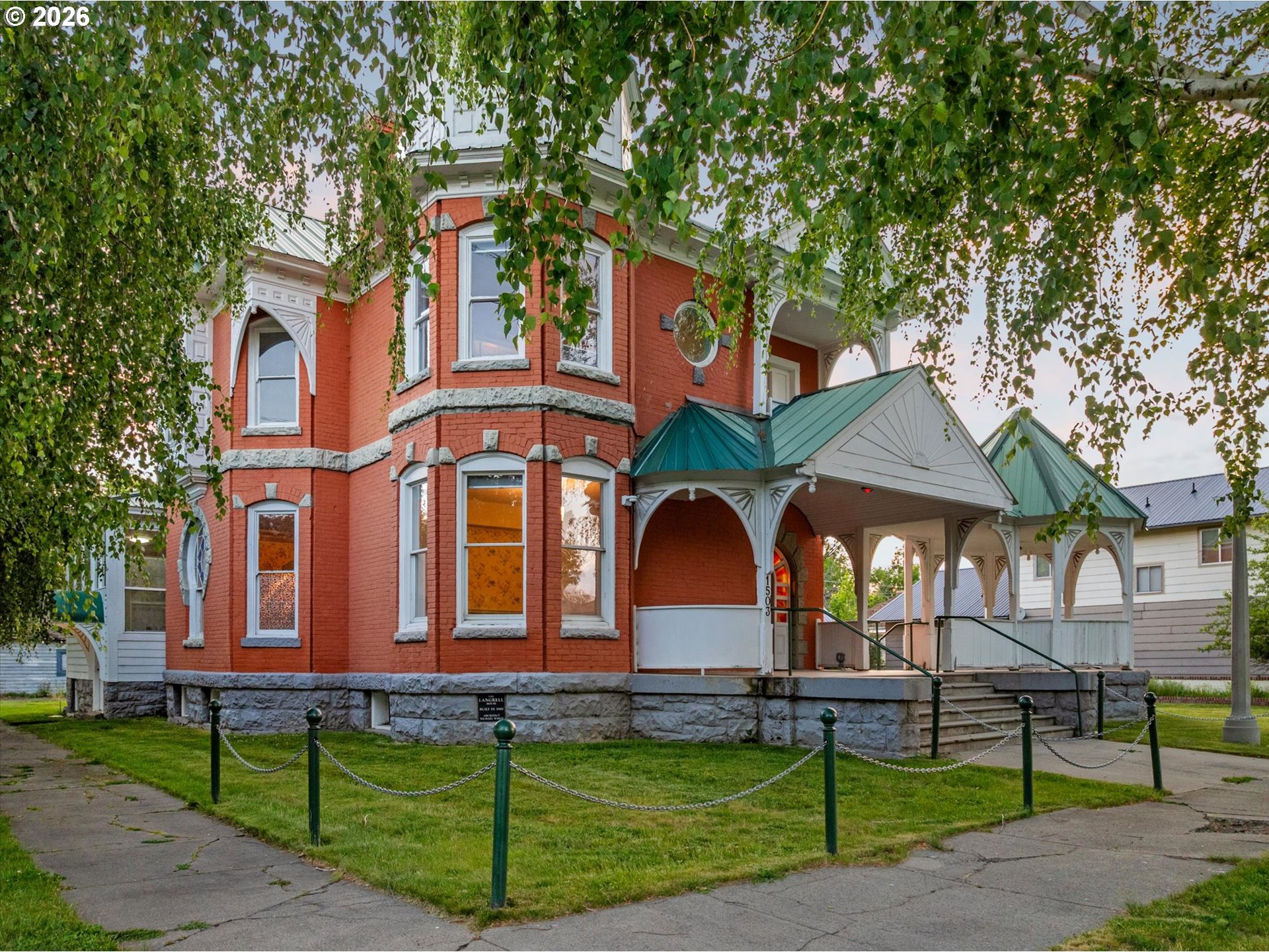 1503 2ND ST