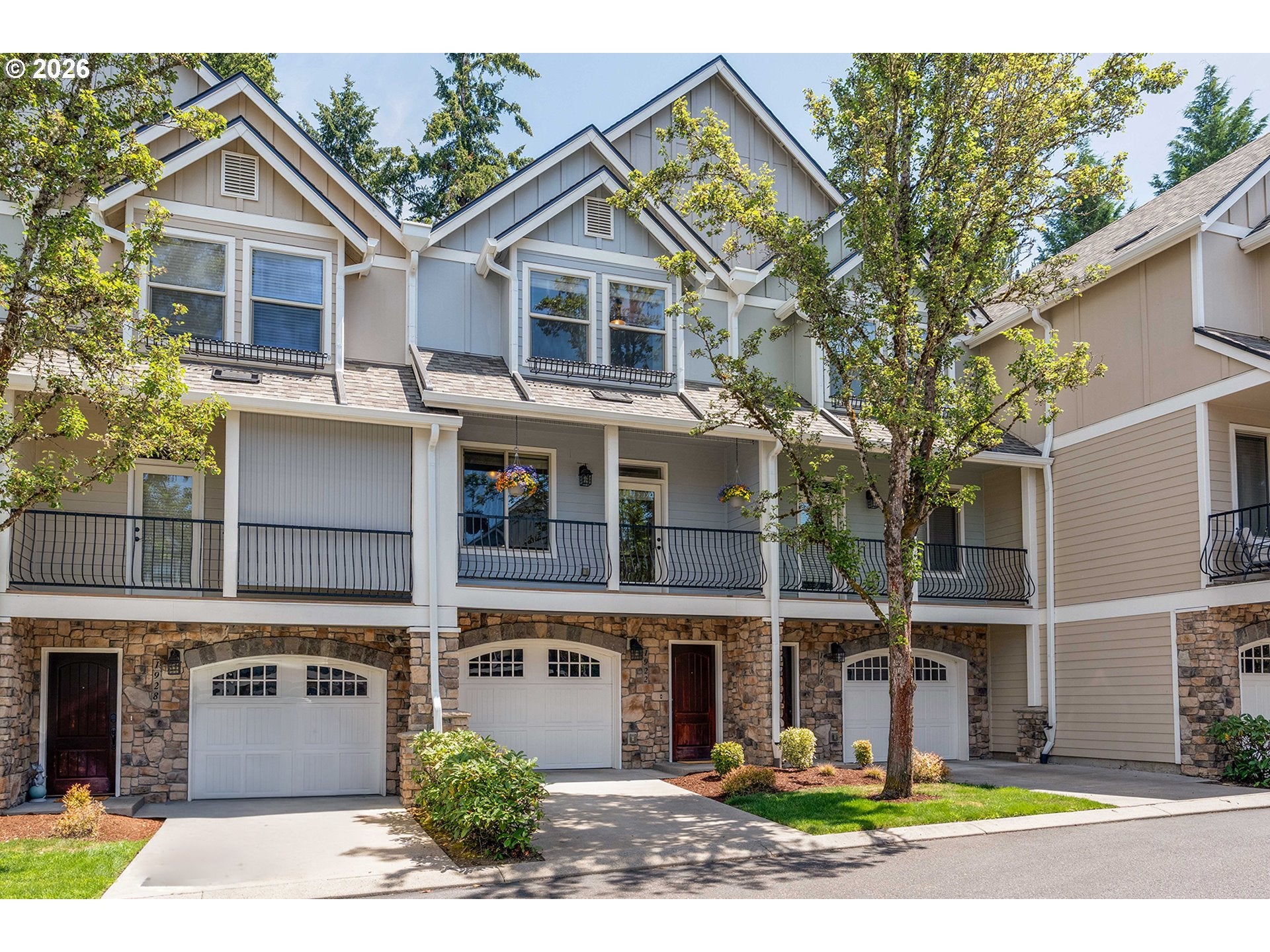 1922 NE 49TH WAY