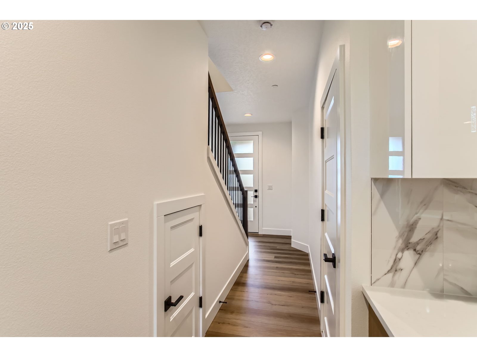 12607 NE 114TH ST 6