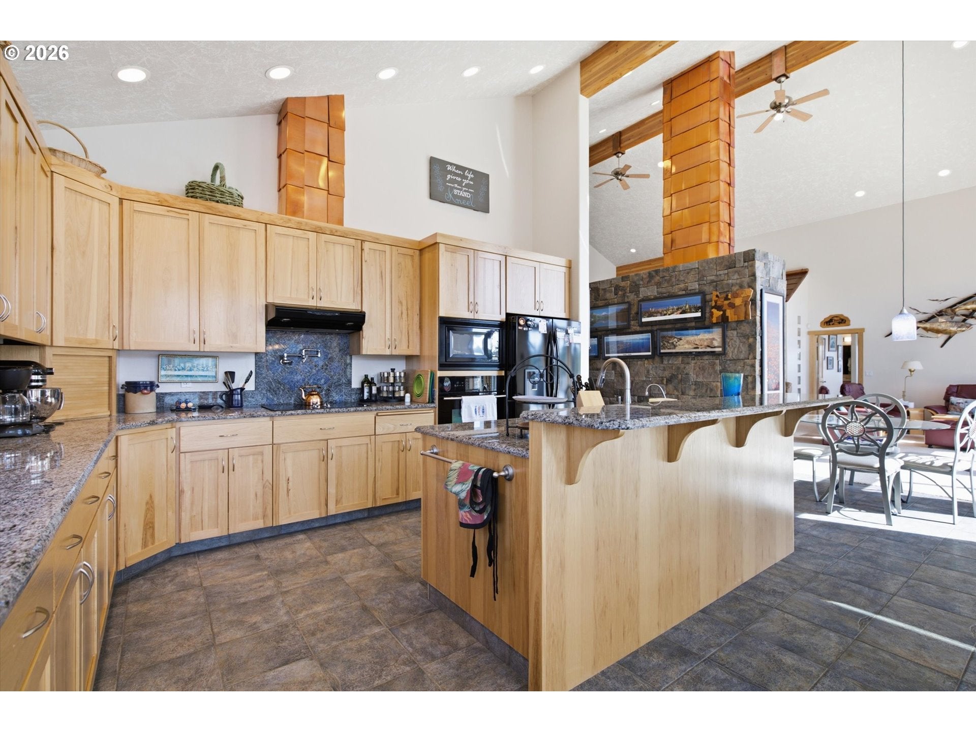 3440 NE 40TH CT