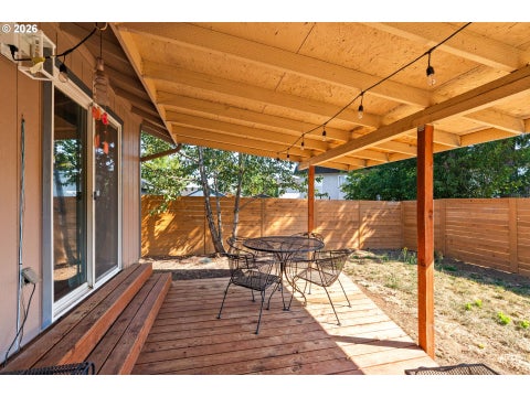 Tiny photo for 1033 Ash Grove Loop, Creswell, OR 97426 (MLS # 772576723)