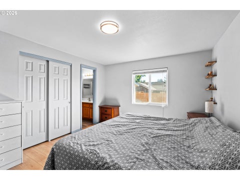 Tiny photo for 1033 Ash Grove Loop, Creswell, OR 97426 (MLS # 772576723)