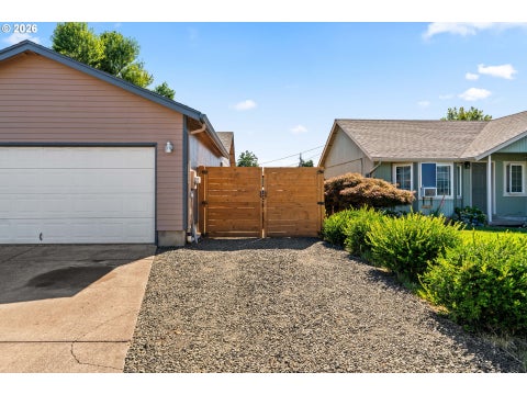 Tiny photo for 1033 Ash Grove Loop, Creswell, OR 97426 (MLS # 772576723)