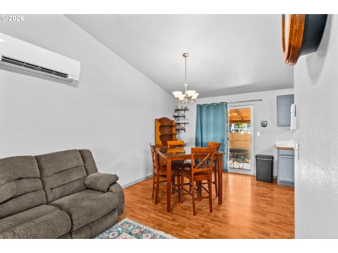 Tiny photo for 1033 Ash Grove Loop, Creswell, OR 97426 (MLS # 772576723)