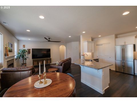 Tiny photo for 207 Rockcrest Dr, Lowell, OR 97452 (MLS # 293003347)