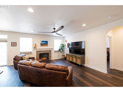 Tiny photo for 207 Rockcrest Dr, Lowell, OR 97452 (MLS # 293003347)