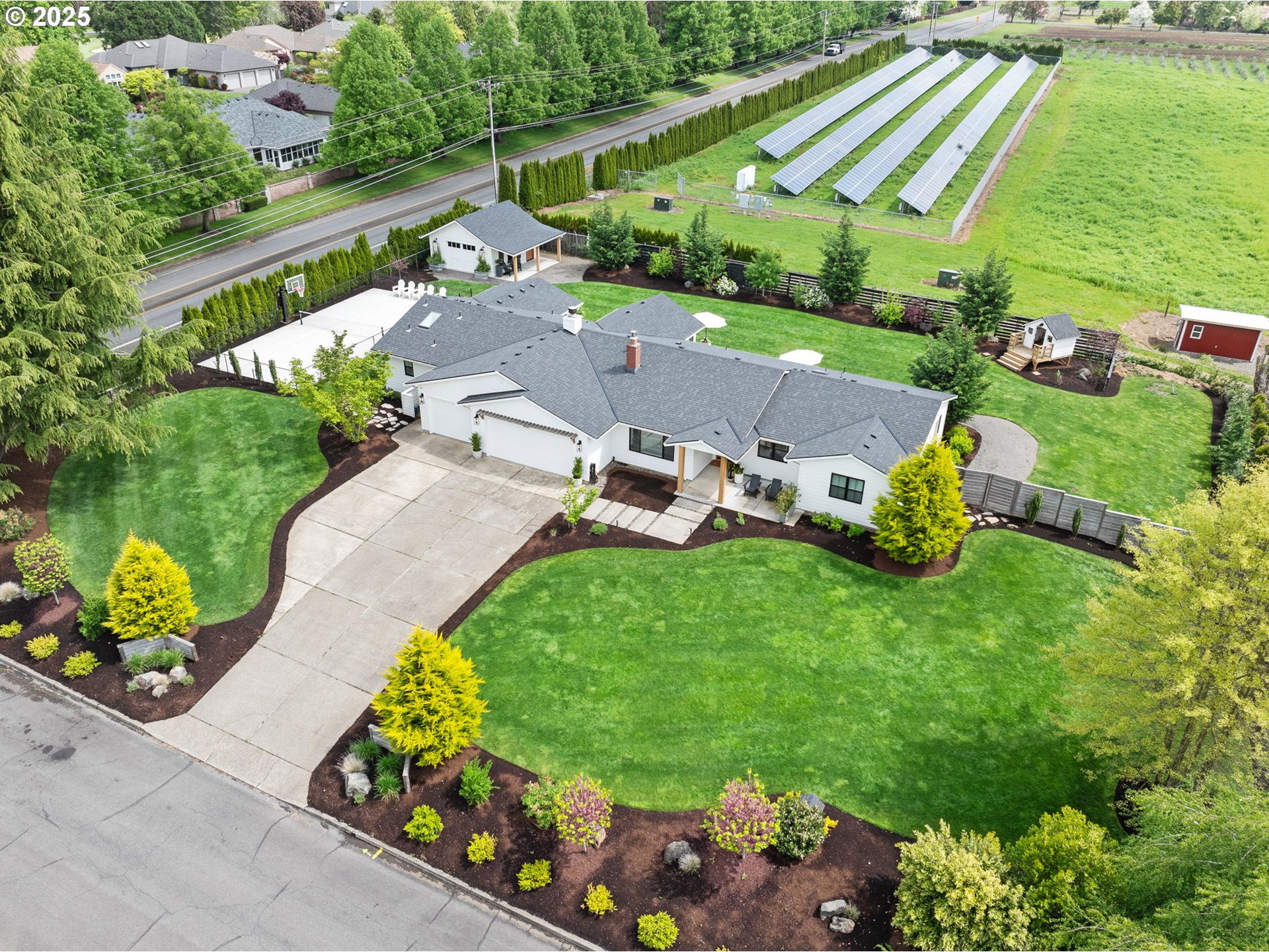 15000 NE LAWNVIEW CIR