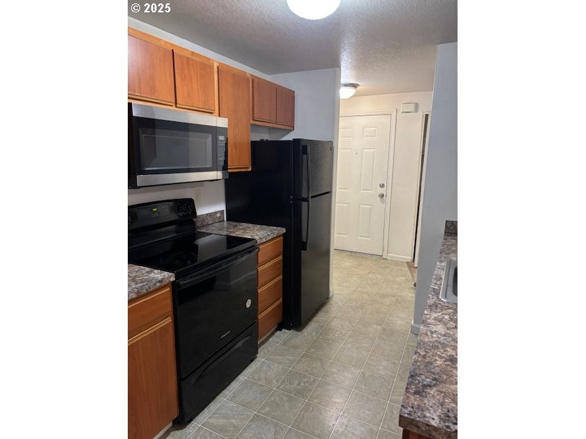 319 SE 162ND AVE 319