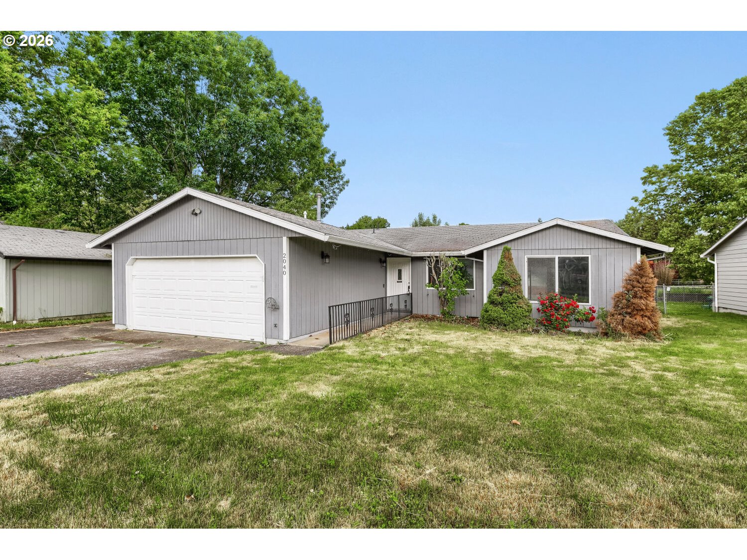 2040 NE 213TH AVE