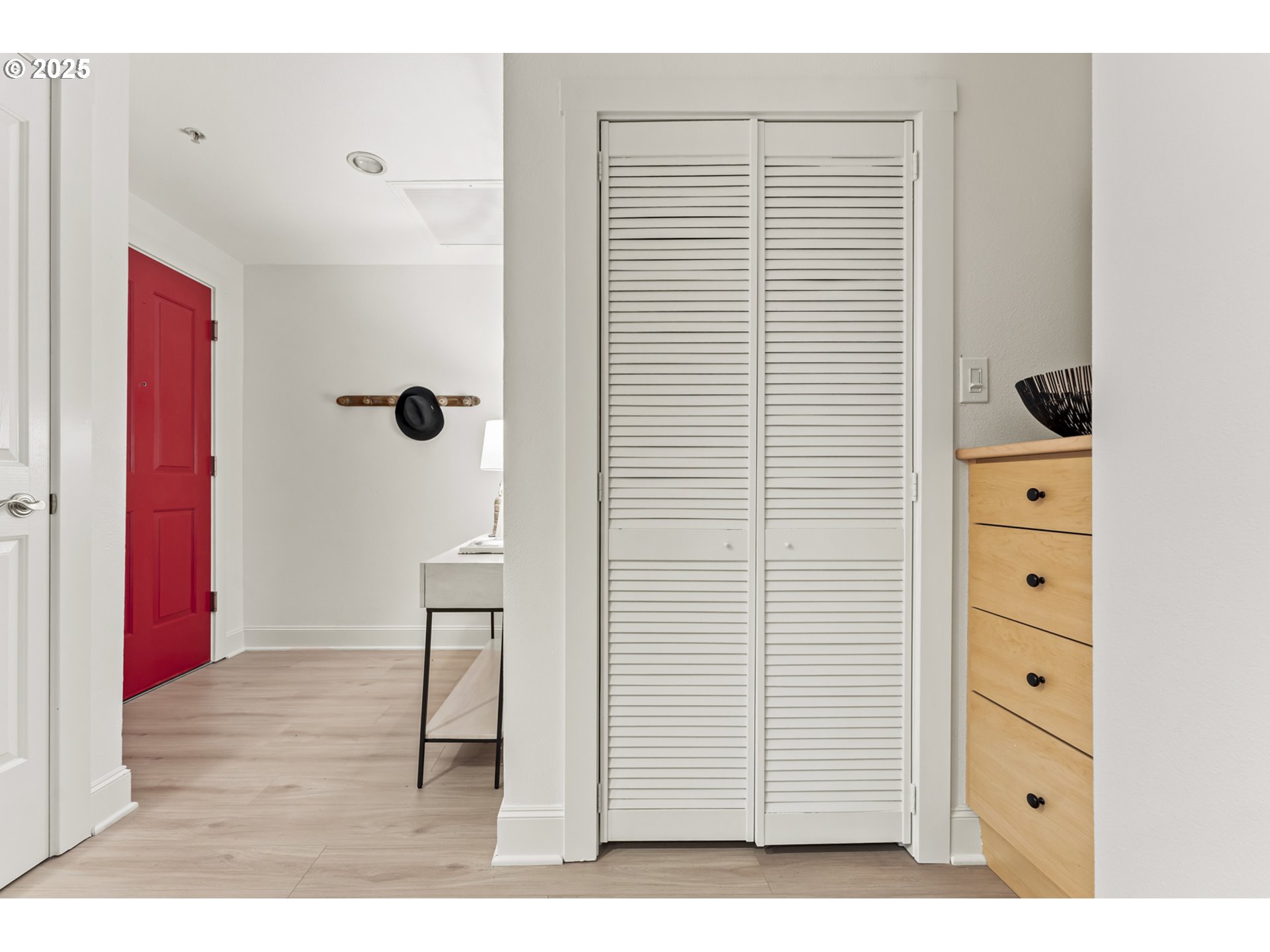 196 SE SPOKANE ST 101