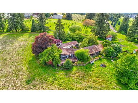 17815 NE Courtney RD Newberg OR 97132