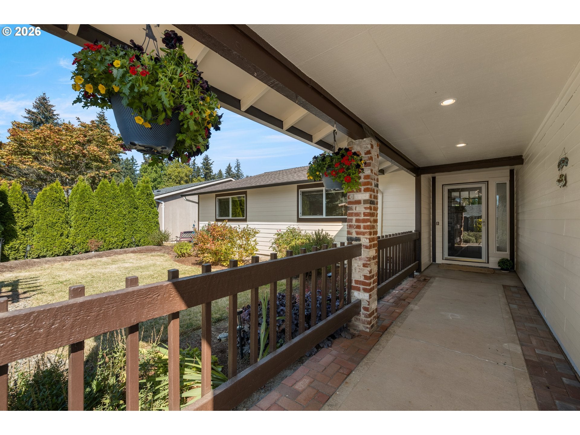 1546 SE 52ND AVE