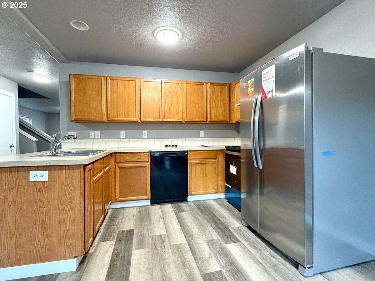 301 SE 129TH AVE