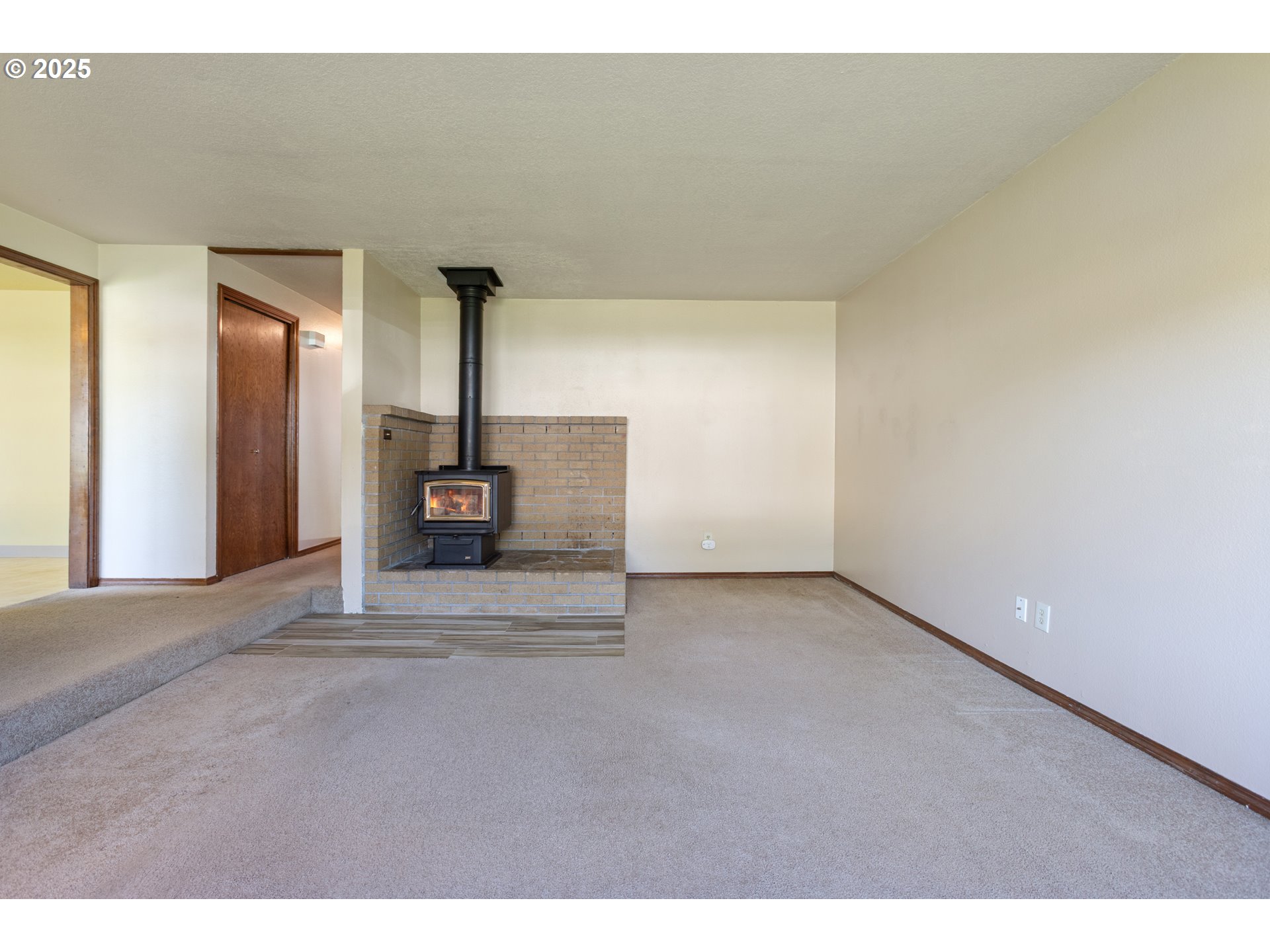 1660 SW 4TH ST