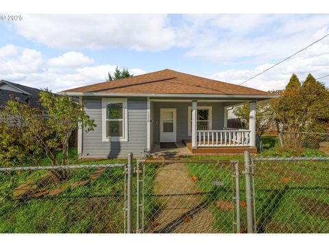 1530 SE HAMILTON ST Roseburg OR 97470