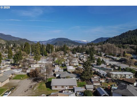 Tiny photo for 47696 Beaver St, Oakridge, OR 97463 (MLS # 796739927)