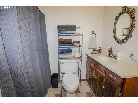 Tiny photo for 47696 Beaver St, Oakridge, OR 97463 (MLS # 796739927)