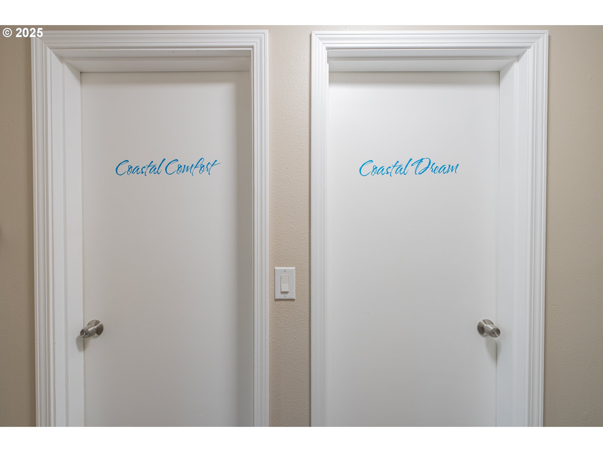 Newport, Oregon 97365, United States, 4 Bedrooms Bedrooms, ,3 BathroomsBathrooms,Residential,Pending,119615