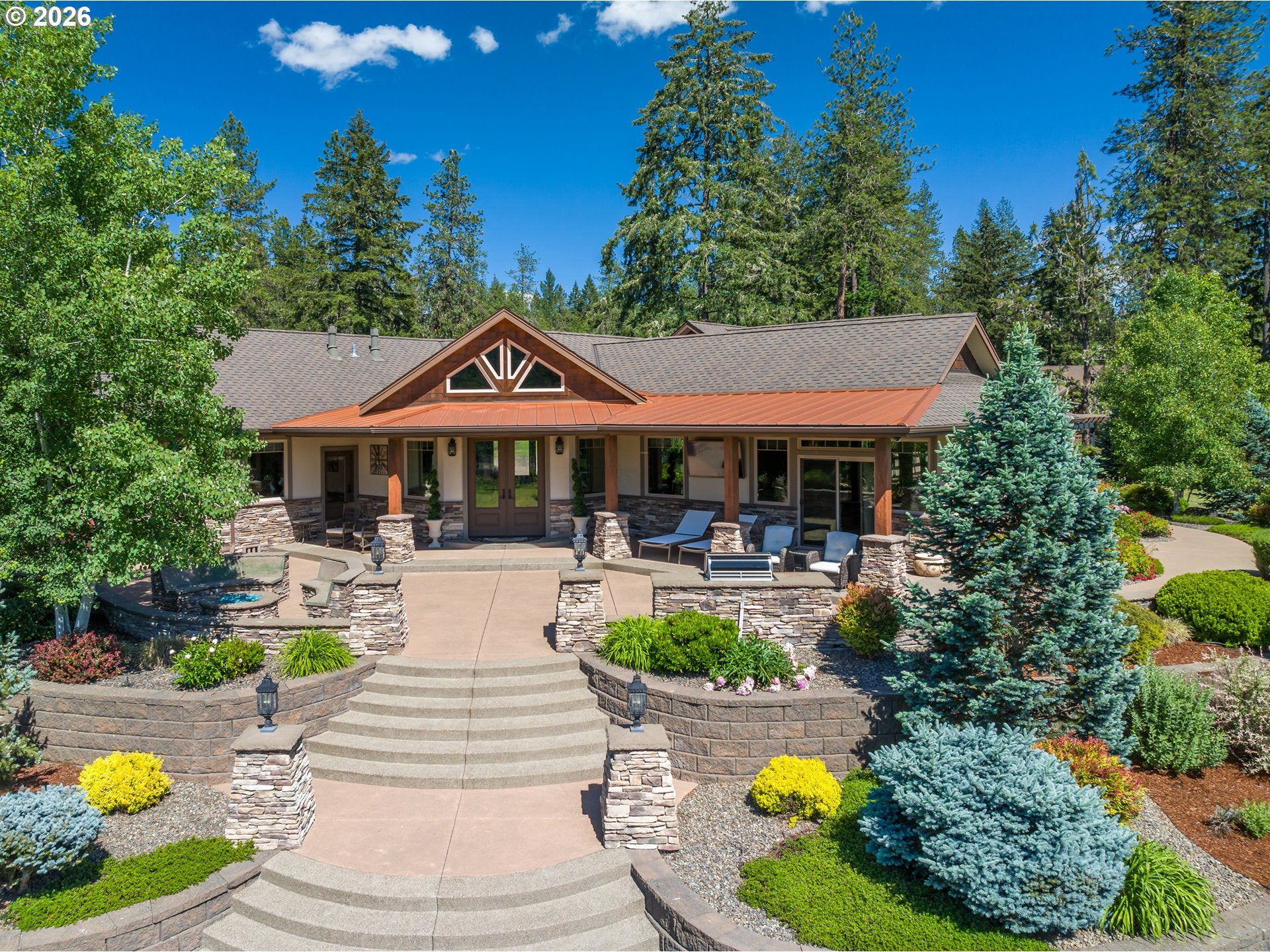 422 Jasmine Way, Roseburg, OR, 97471, USA, 5 Bedrooms Bedrooms, ,8 BathroomsBathrooms,Residential,Active,422 Jasmine Way,426247946