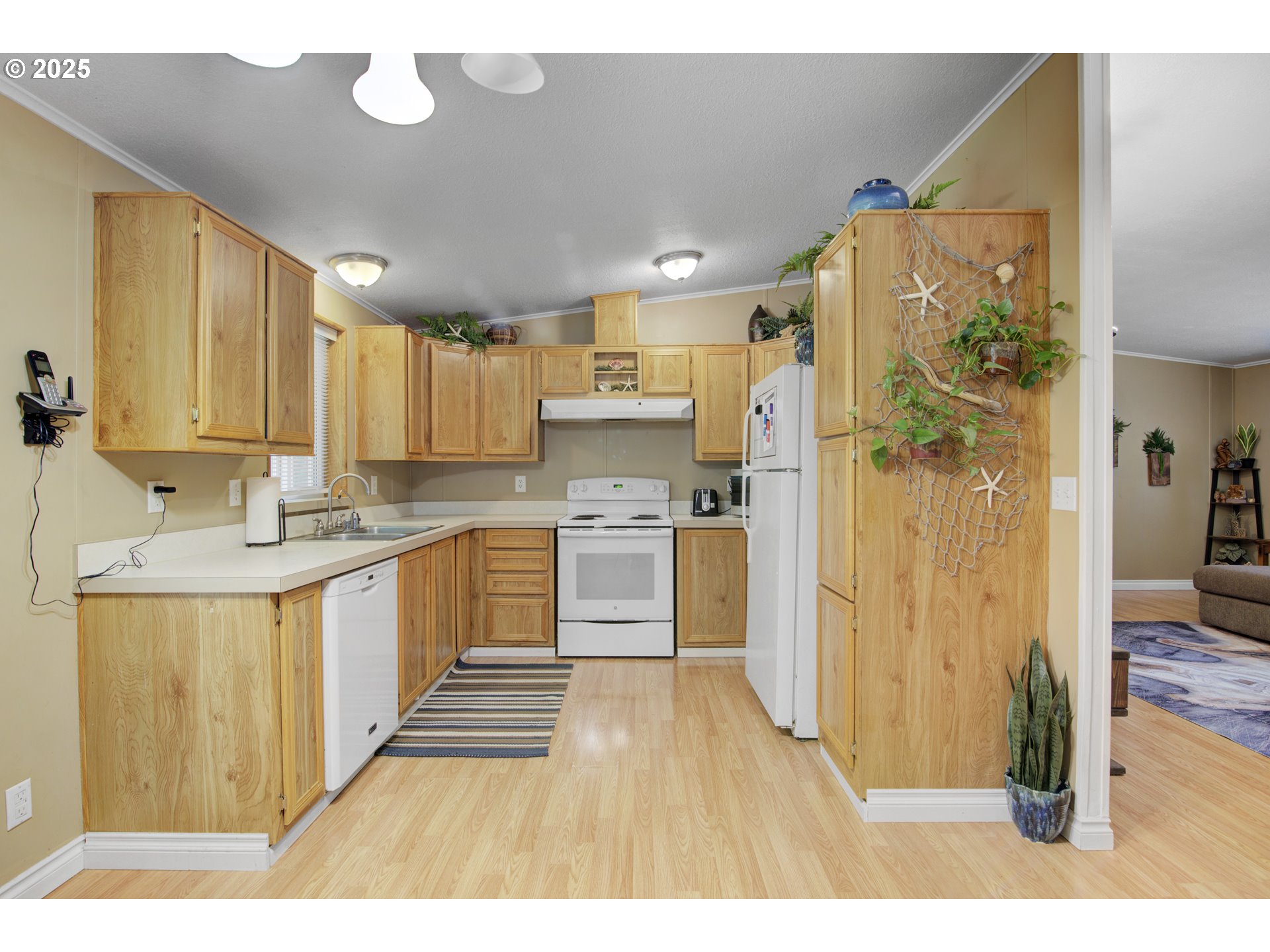 140 LELAND RD