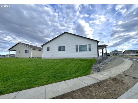 A home in Hermiston