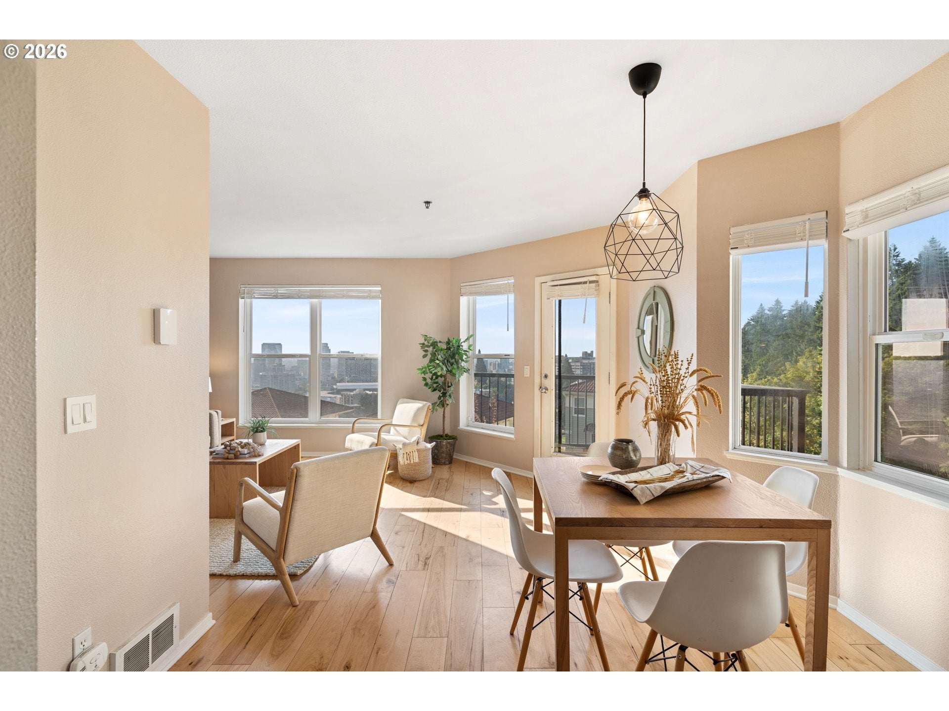315 NW UPTOWN TER 2A