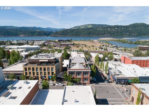 A home in Hood River