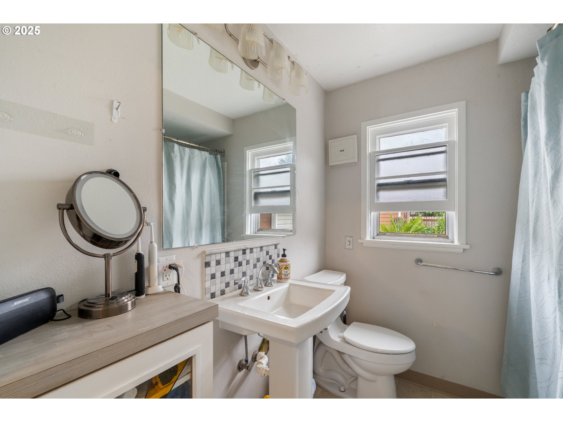 Tillamook, Oregon 97141, United States, 3 Bedrooms Bedrooms, ,2 BathroomsBathrooms,Residential,Active,185302