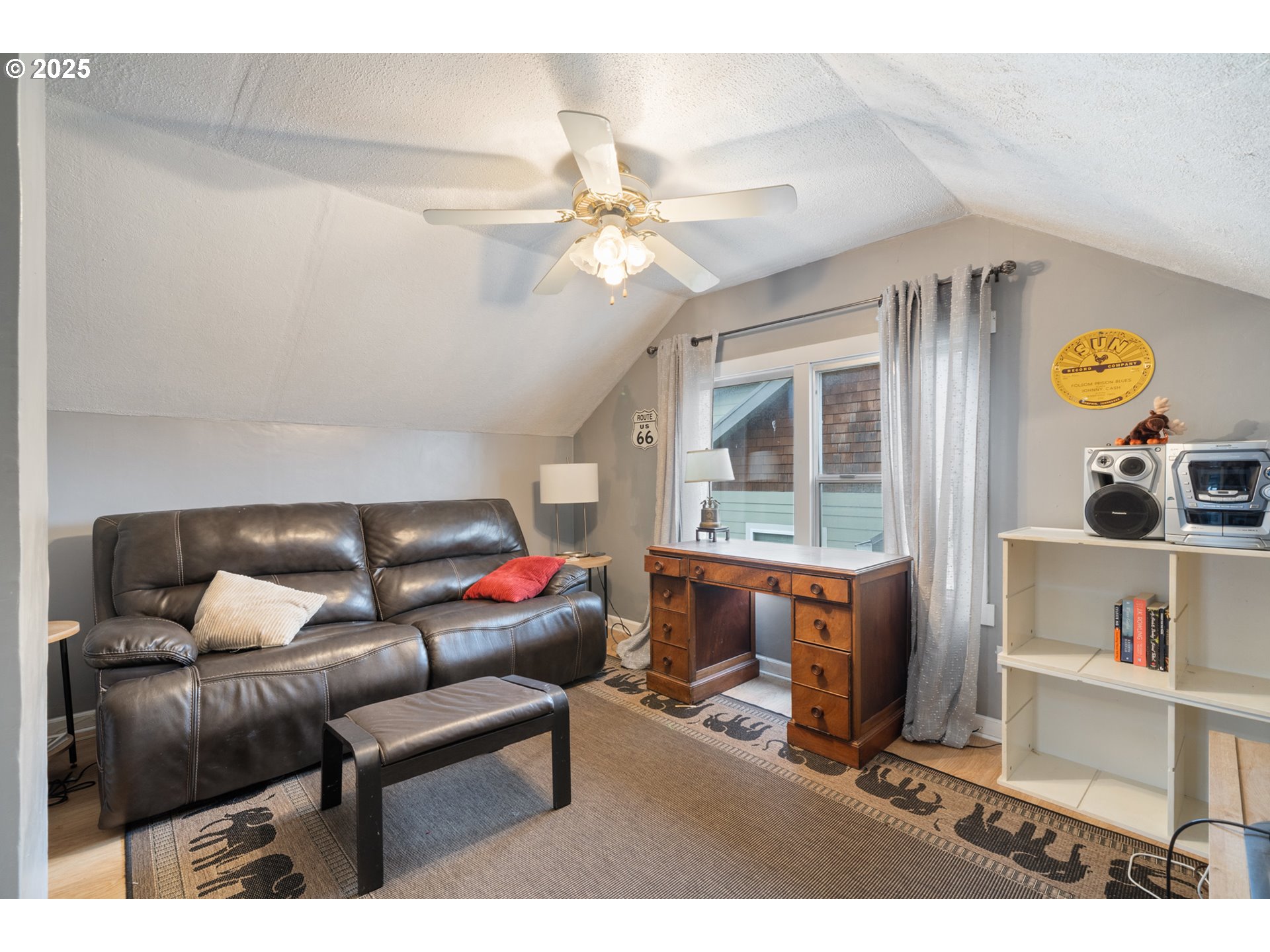 Tillamook, Oregon 97141, United States, 3 Bedrooms Bedrooms, ,2 BathroomsBathrooms,Residential,Active,185302