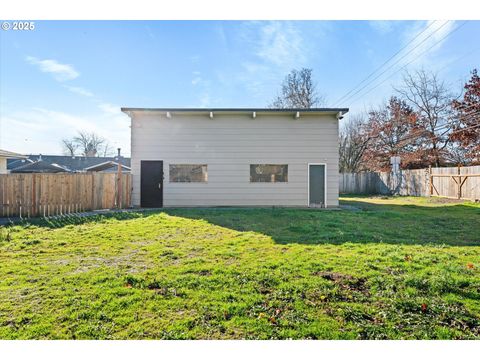 A home in Milwaukie