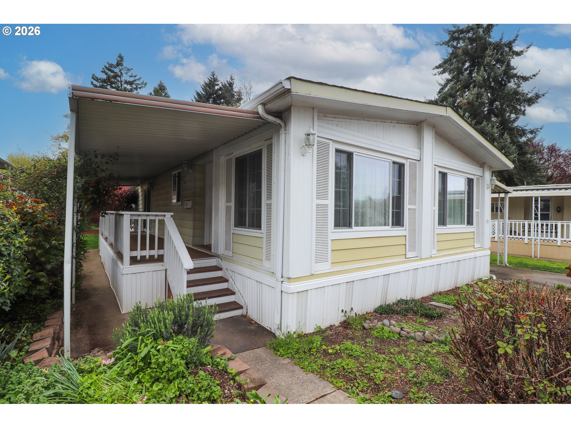 1475 GREEN ACRES RD 157