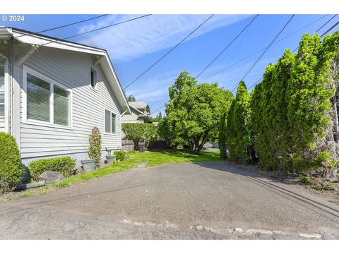 A home in West Linn