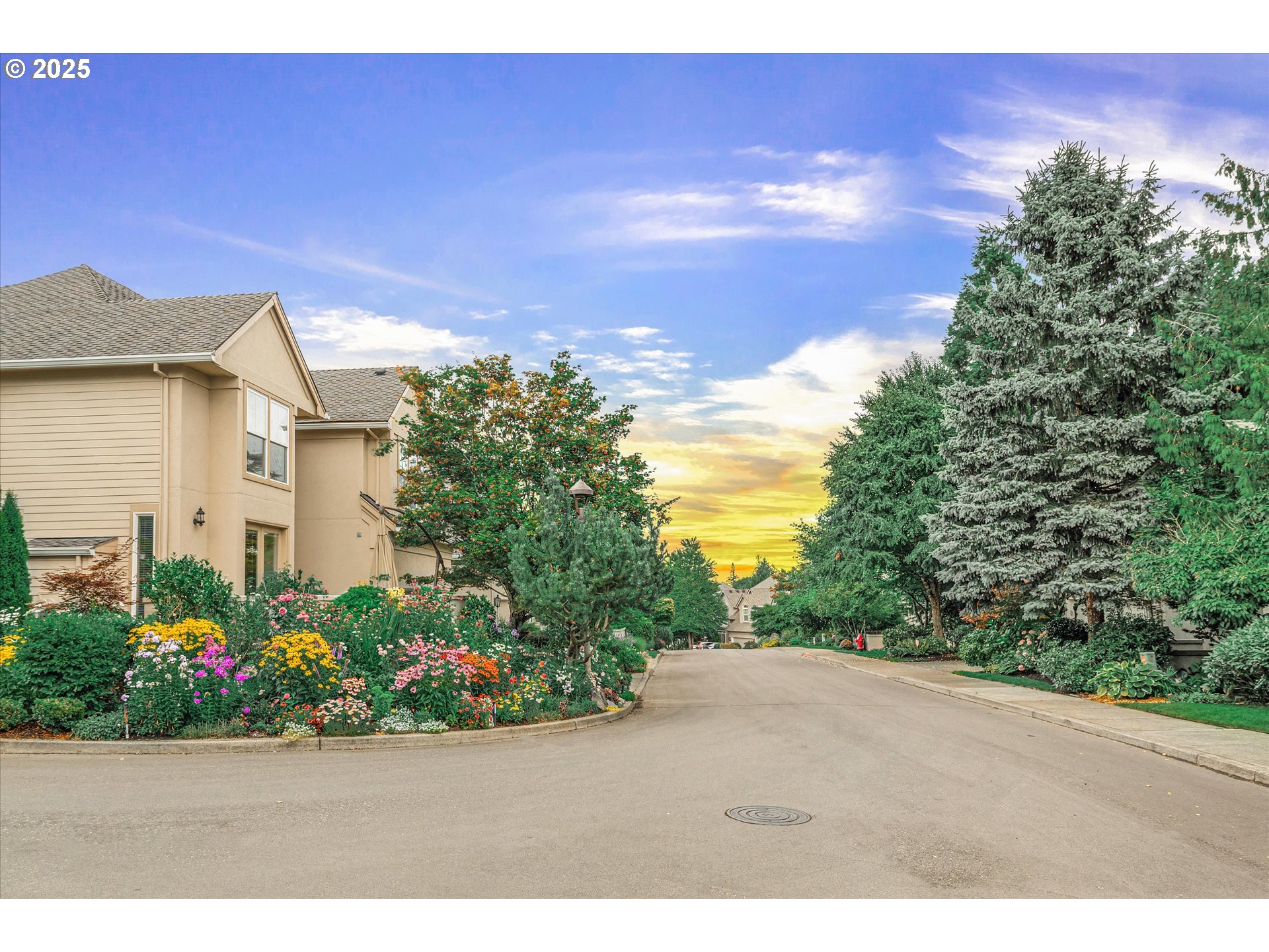 12 MORNINGVIEW LN