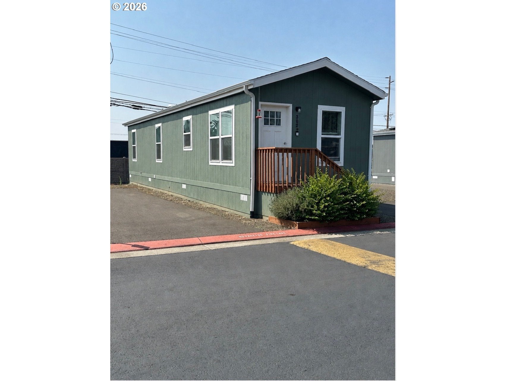 3839 PACIFIC AVE 302