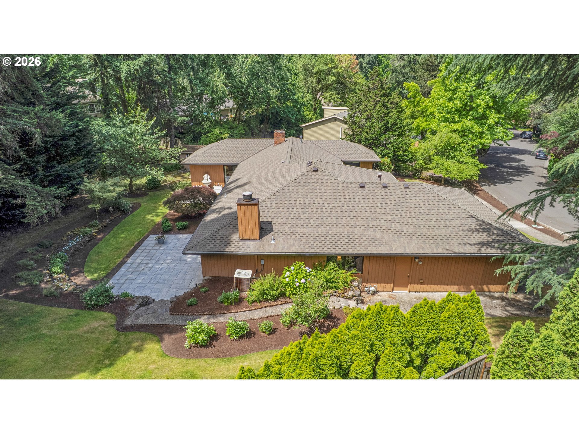 21 Westminster Dr, Lake Oswego, OR, 97034, USA, 3 Bedrooms Bedrooms, ,3 BathroomsBathrooms,Residential,Active,21 Westminster Dr,232508728