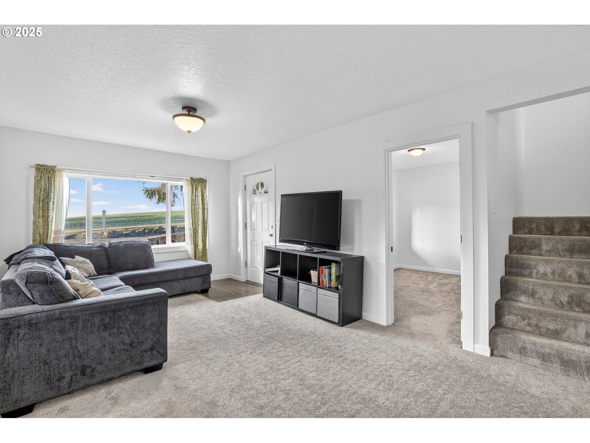 15145 Woodburn-Monitor RD NE