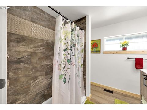 Tiny photo for 35478 Brabham Rd, Pleasant Hill, OR 97455 (MLS # 145985953)