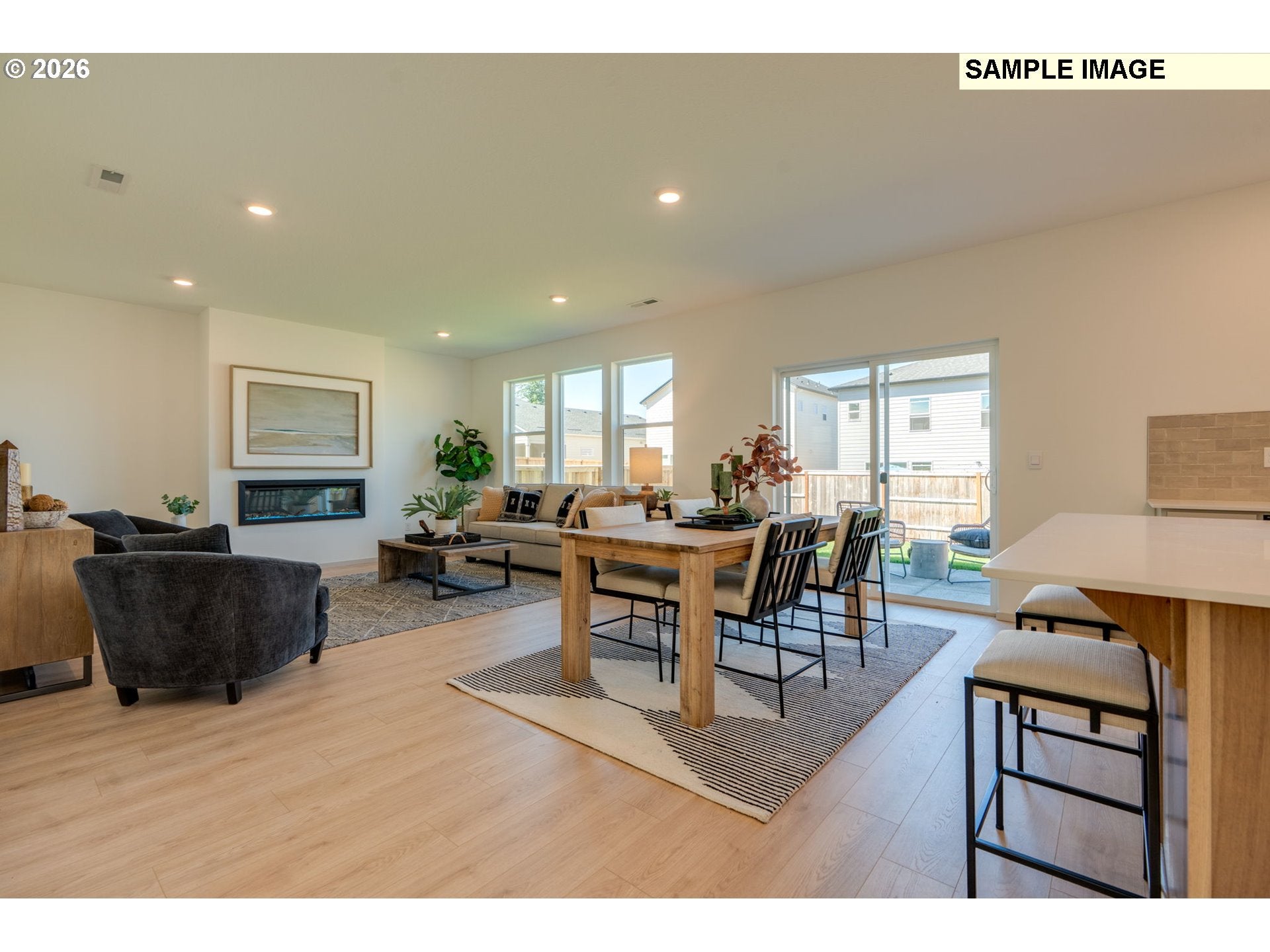 233 NW 28TH ST