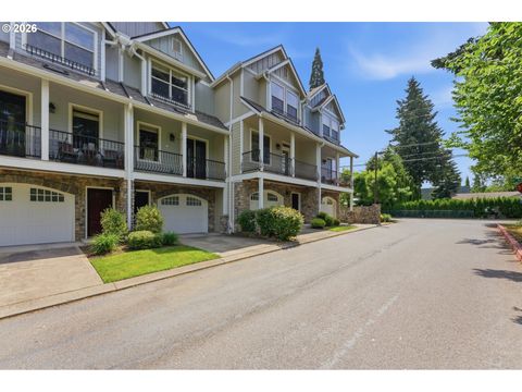 Photo of 1906 NE 48th Way, Hillsboro, OR 97124 (MLS # 345838714)