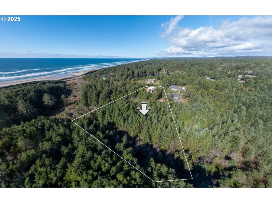 Photo 1 of 15 — 80 SE BRACKEN TER, South Beach, OR 97366