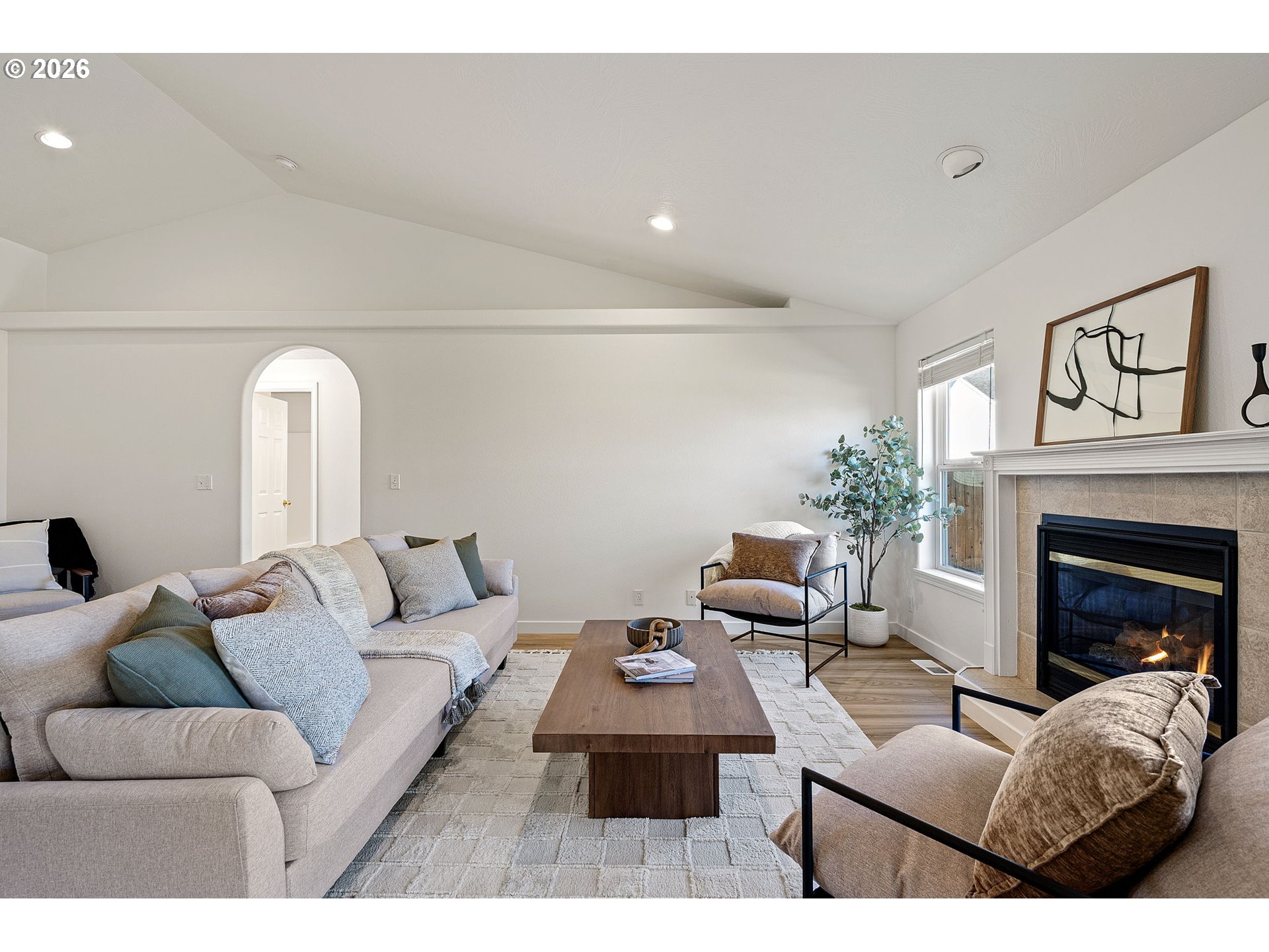1574 CALISTOGA CT