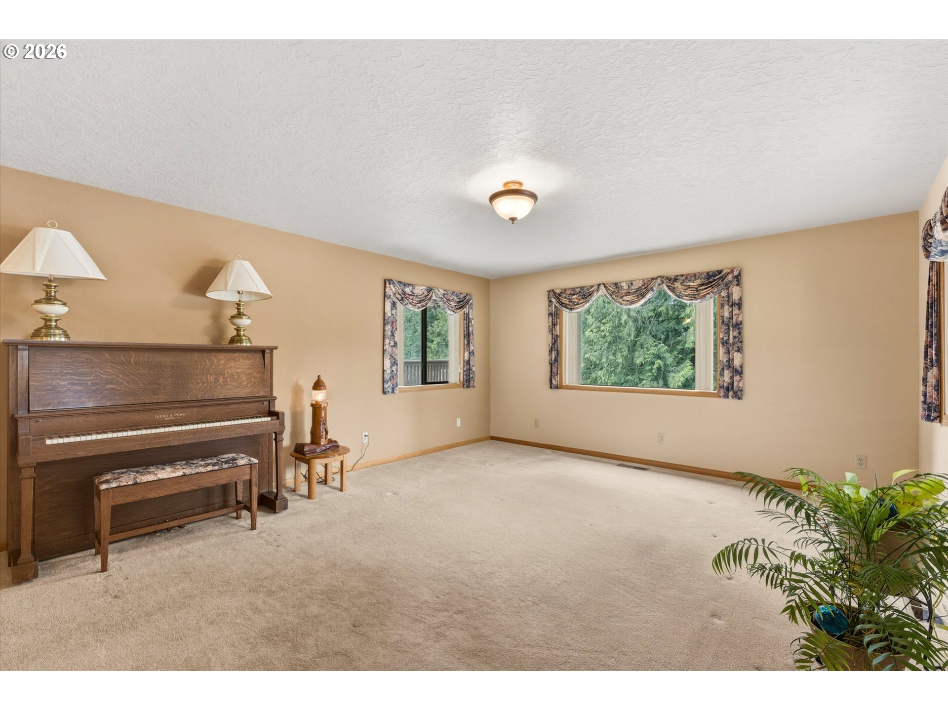 299 CEDAR LN