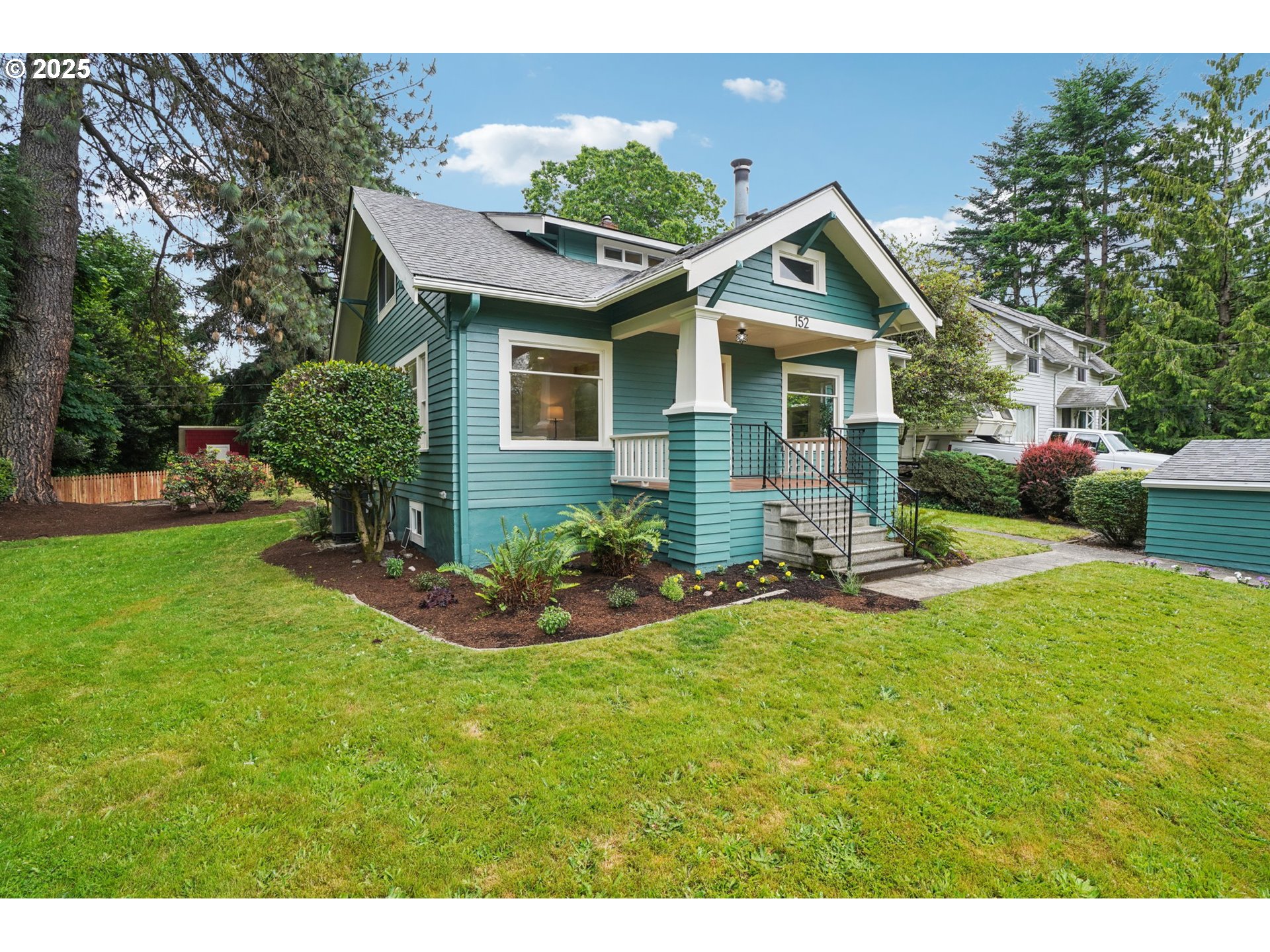 152 S PALATINE HILL RD