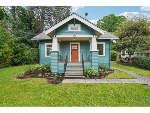 152 S PALATINE HILL RD Portland OR 97219