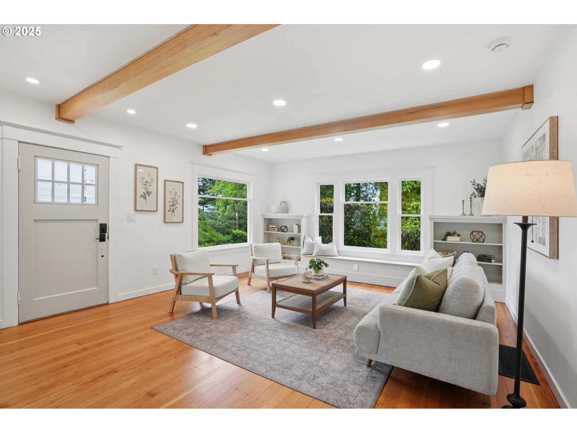 152 S PALATINE HILL RD