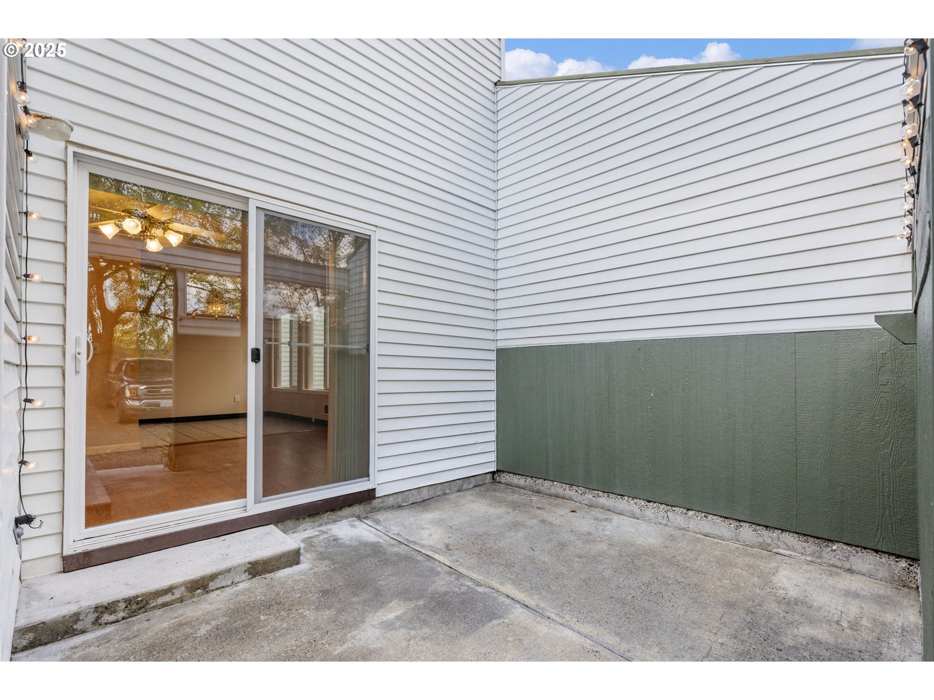 23127 NE ARATA RD