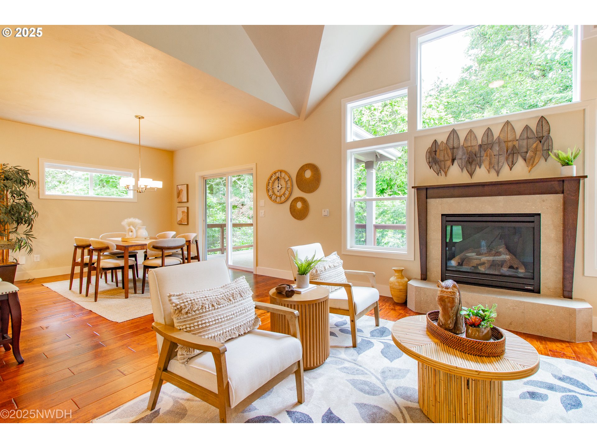4225 WENDELL LN