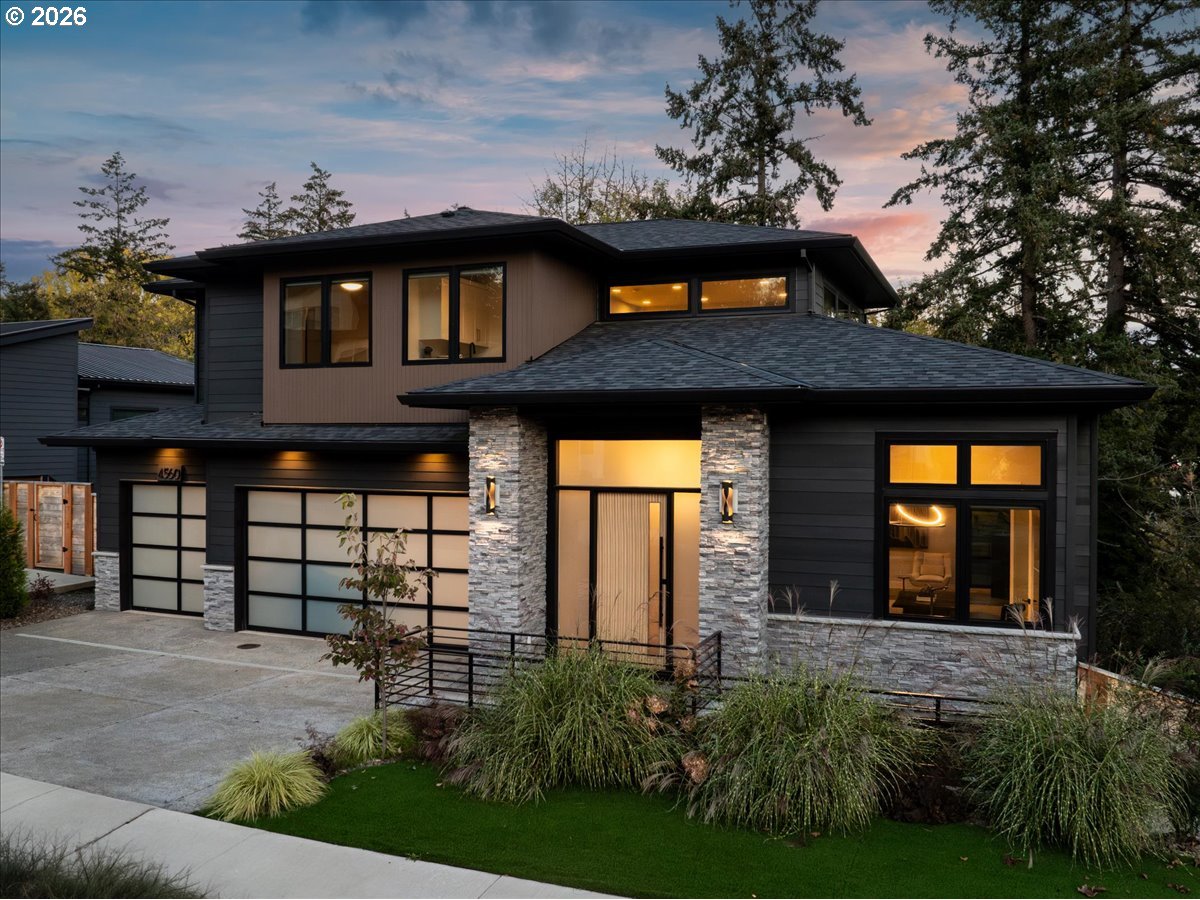4560 SW 59th AVE