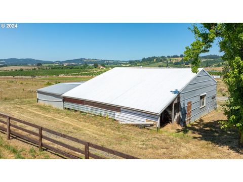 A home in Yamhill