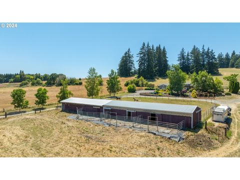 A home in Yamhill